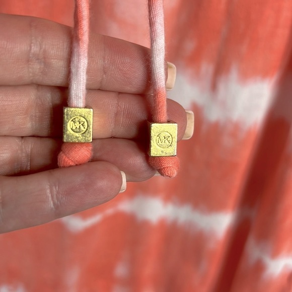 Micheal Kors Sleeveless Top size S - Picture 3 of 6